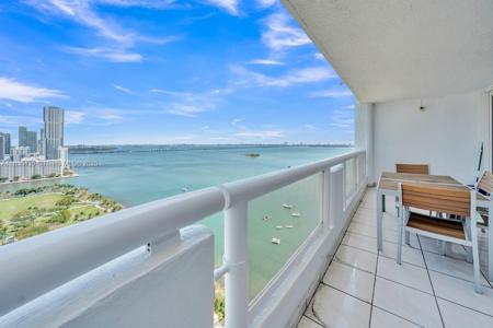 1717 N Bayshore Dr