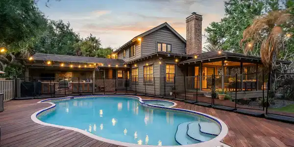 1850 SW Crane Creek