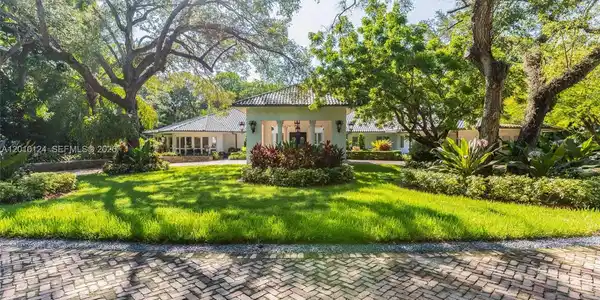 9400 Old Cutler Rd