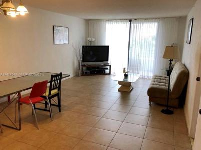 600 Three Islands Blvd