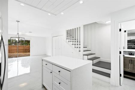 450 SE 7th St