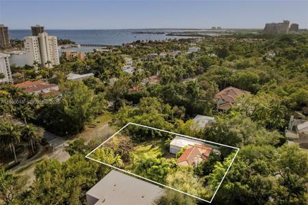 0-1645 S Bayshore Dr