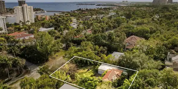 0-1645 S Bayshore Dr