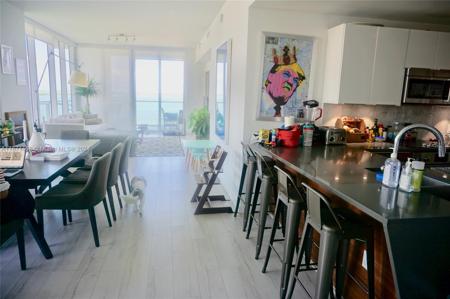 601 NE 27 TH