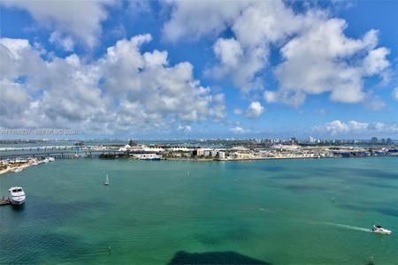 888 Brickell Key Dr