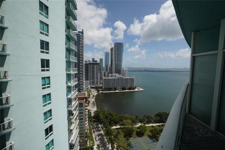 1900 N Bayshore Dr