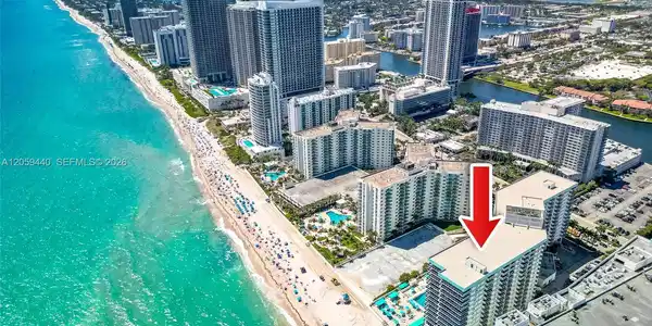 3725 S Ocean Dr