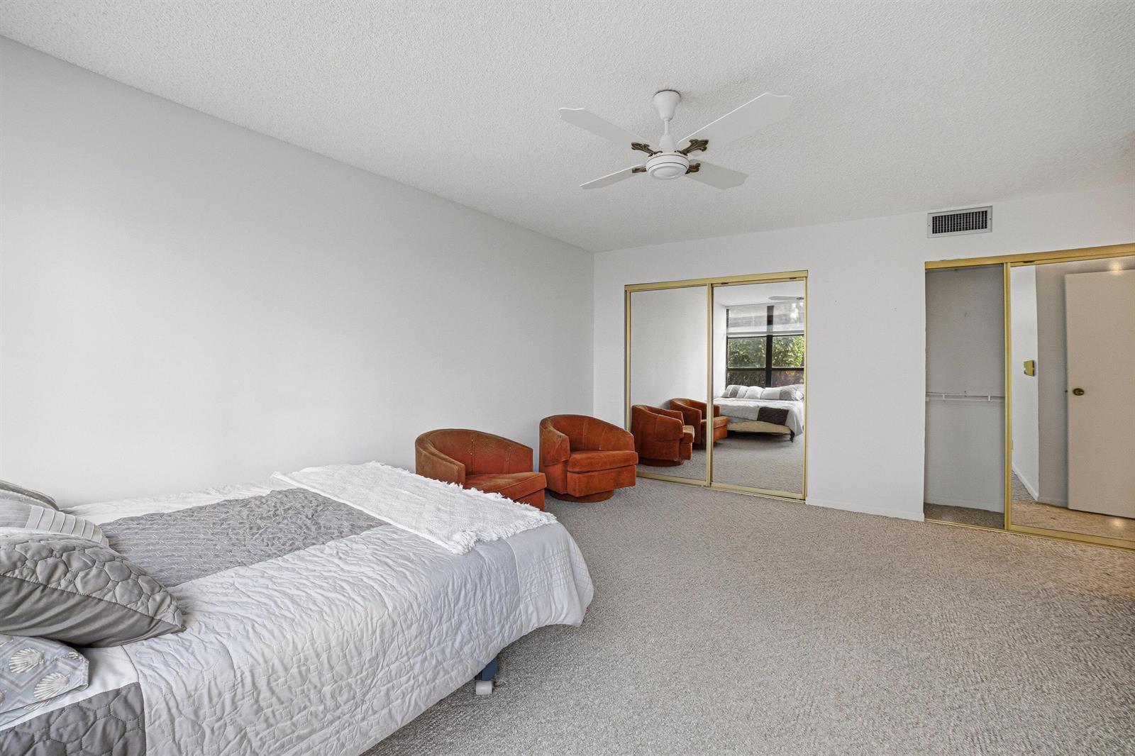Image 2: Bedroom2-B