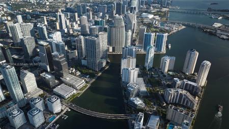 300 Biscayne Blvd Way