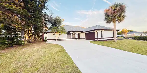 4423 Albacore Cir