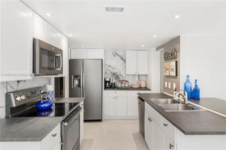 268-270 NATURE VIEW COURT