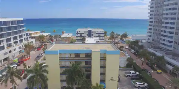 3215 N Ocean Dr