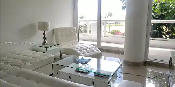 1717 N Bayshore Dr