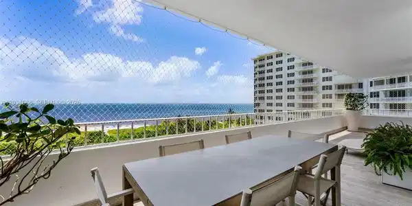 199 Ocean Lane Drive