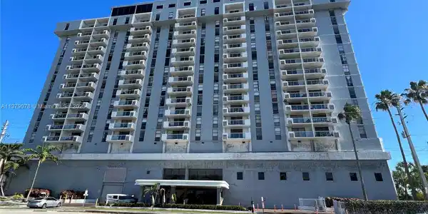 13499 Biscayne Blvd Unit 409