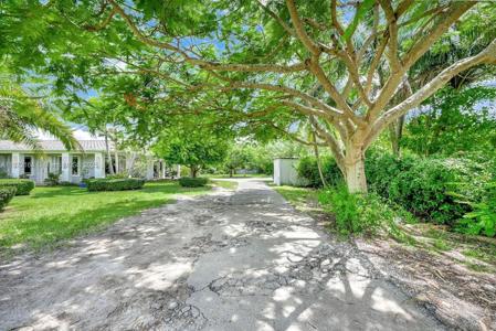 9340 SW 174th St