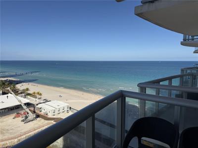 18683 Collins Ave