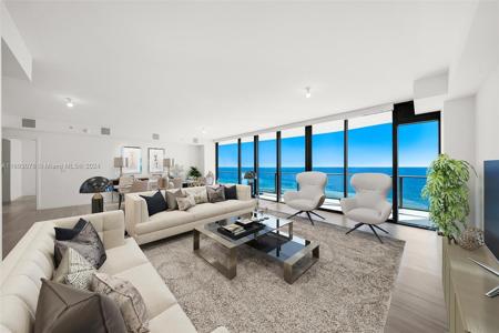 1116 N Ocean Blvd