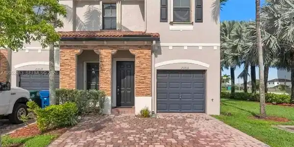 23210 SW 113th Psge