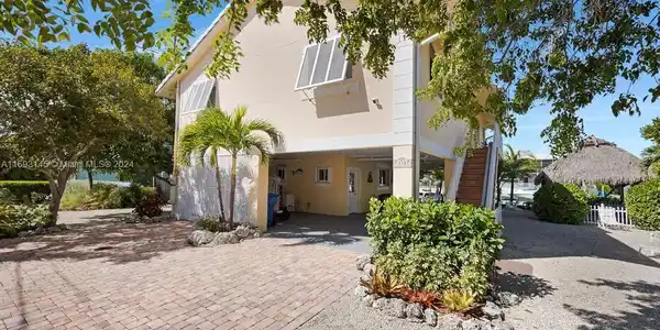 118 Milano Dr
