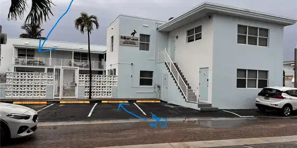 1901 N Surf Rd