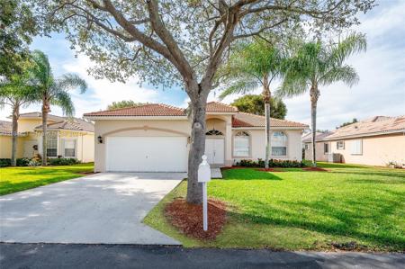 482 SE 23rd Dr