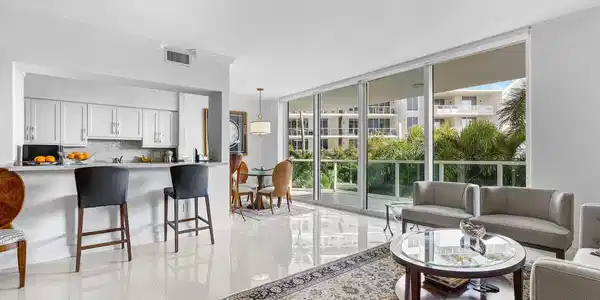 500 SE Mizner