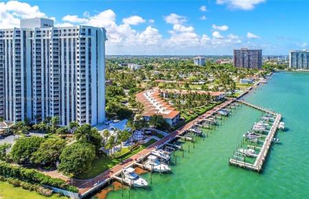 4000 Towerside Ter