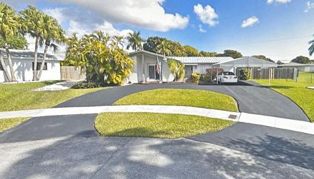 10193 SW 202nd Ter