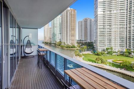 200 Biscayne Boulevard Way