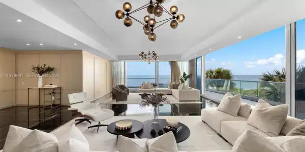 9349 Collins Ave