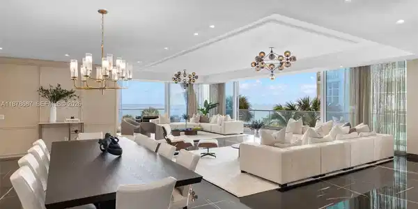 Image 3: Living & Dining Room