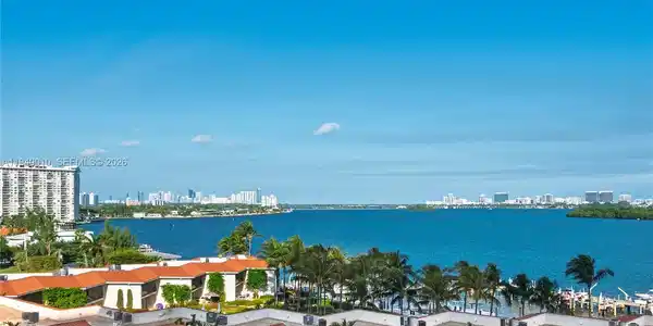 4000 Towerside Ter