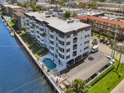 5100 Bayview Dr