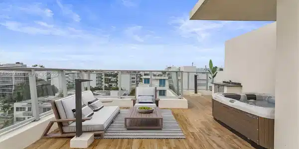 1150 101st St
