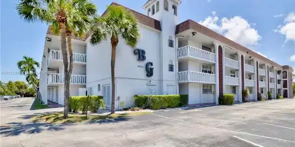 400 SE 10th St Unit 210