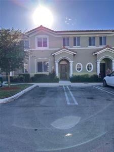 1048 SE 24th Ave