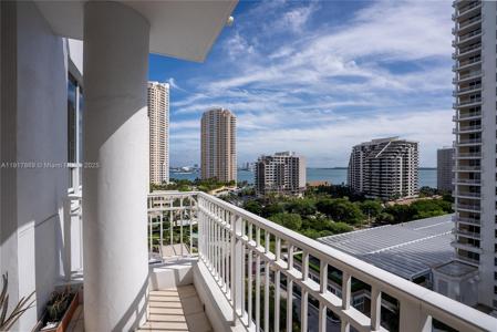 801 Brickell Key Blvd