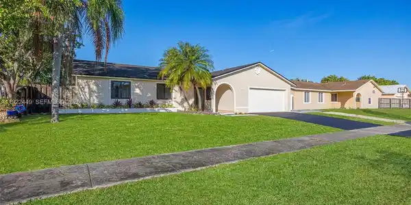 25720 SW 133rd Ave