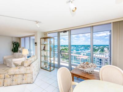 4300 N Ocean