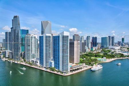 335 S Biscayne Blvd