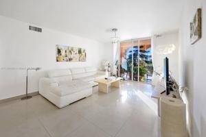 19601 E Country Club Dr Unit 7601