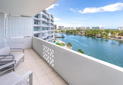 9101 E Bay Harbor Dr