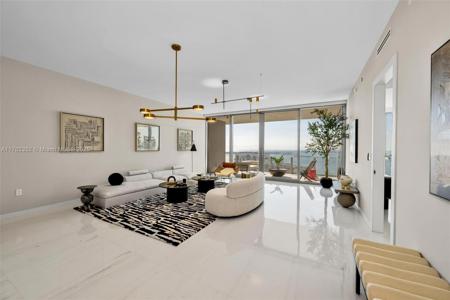 300 Biscayne Blvd Way