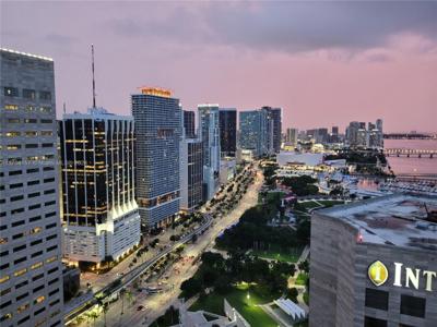 335  S BISCAYNE BLVD