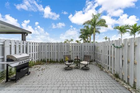 1461 SE 26th Rd