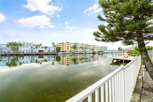 7975 Crespi Blvd Unit 2