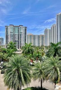 100 Bayview Dr Unit 431