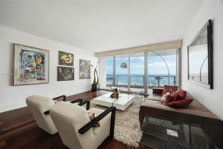 2627 S Bayshore Dr