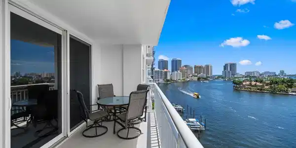 511 Bayshore